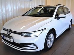 Vit Begagnad 2022 VW Golf VIII Kombi | 220 000 kr (Bra pris)