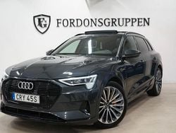 Grå Begagnad 2020 Audi e-tron SUV | 329 800 kr (Dyr)