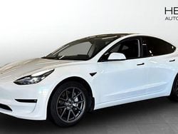 Vit (white) Begagnad 2022 Tesla Model 3 Long Range AWD Sedan | 339 900 kr (Marknadspris)