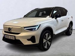 Vit Begagnad 2023 Volvo XC40 Core SUV | 319 900 kr
