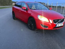 Begagnad 2011 Volvo V60 Summum Kombi | 89 000 kr (Bra pris)
