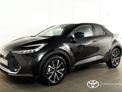 Svart Ny 2024 Toyota C-HR Style SUV | 383 900 kr (Marknadspris)