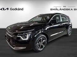 Svart Begagnad 2024 Kia Niro SUV | 319 000 kr (Superpris)