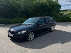 Svart Begagnad 2009 BMW 530 M Sport Kombi | 132 000 kr
