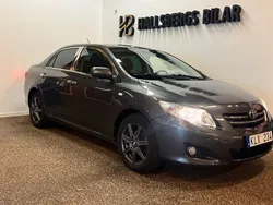 Grå Begagnad 2008 Toyota Corolla Sedan | 49 900 kr (Marknadspris)