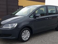 Grå Begagnad 2018 VW Sharan Trendline Minibuss | 259 000 kr (Superpris)