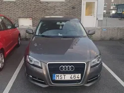 Grå Begagnad 2012 Audi A3 Sportback Comfort Halvkombi | 75 000 kr (Marknadspris)