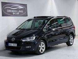 Svart Begagnad 2011 VW Sharan Minibuss | 139 900 kr (Marknadspris)