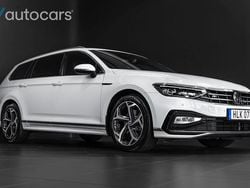 Vit Begagnad 2021 VW Passat R-line Kombi | 328 750 kr (Dyr)