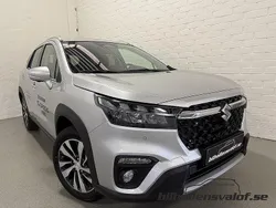 Grå Ny 2025 Suzuki SX4 S-Cross SUV | 354 900 kr (Dyr)