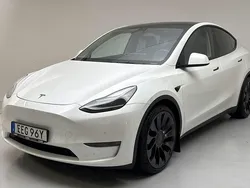 Vit Begagnad 2022 Tesla Model Y SUV | 397 000 kr