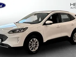 Vit (white) Begagnad 2022 Ford Kuga Titanium SUV | 269 900 kr
