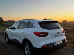 Vit Begagnad 2017 Renault Kadjar LIMITED SUV | 99 000 kr (Marknadspris)