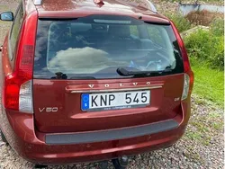 Röd Begagnad 2010 Volvo V50 Summum Kombi | 55 000 kr (Marknadspris)
