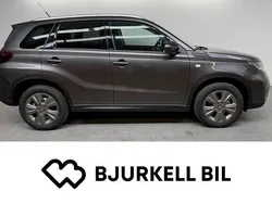 Vit Begagnad 2022 Suzuki Vitara SUV | 329 900 kr