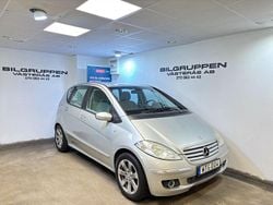 Silver Begagnad 2005 Mercedes A170 Halvkombi | 49 900 kr (Marknadspris)