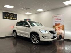 Vit Begagnad 2010 VW Tiguan R-line SUV | 119 900 kr (Marknadspris)