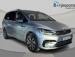 Silver Ny 2024 VW Touran Life Minibuss | 439 900 kr (Dyr)