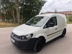 Vit Begagnad 2014 VW Caddy S Minibuss | 84 000 kr (Lite dyr)