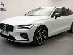Vit Begagnad 2021 Volvo V60 Kombi | 319 900 kr (Marknadspris)