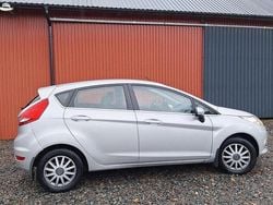 Grå Begagnad 2012 Ford Fiesta Titanium Halvkombi | 38 000 kr (Bra pris)