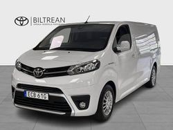 Vit Begagnad 2024 Toyota Proace Van | 519 000 kr