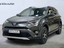 Grå Begagnad 2016 Toyota RAV4 Hybrid SUV | 219 900 kr (Superpris)