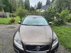 Brun Begagnad 2014 Volvo XC70 Momentum SUV | 120 000 kr (Marknadspris)