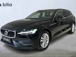 Svart Begagnad 2022 Volvo V60 Kombi | 309 000 kr (Marknadspris)