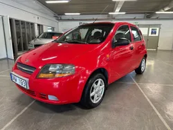 Röd Begagnad 2003 Chevrolet Kalos Halvkombi | 19 900 kr (Dyr)