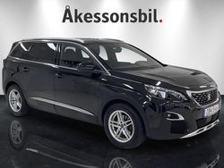 Svart Begagnad 2017 Peugeot 5008 GT-line SUV | 179 000 kr (Marknadspris)