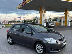 Grå Begagnad 2007 Toyota Auris Halvkombi | 37 000 kr (Marknadspris)