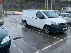 Vit Begagnad 2015 Mercedes Vito Minibuss | 83 000 kr (Lite dyr)