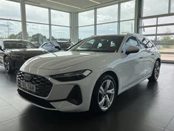 Vit (arkonavit) Begagnad 2024 Audi A5 Advanced Sportkupé | 539 000 kr (Dyr)
