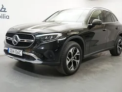 Svart Begagnad 2023 Mercedes GLC300e Avantgarde SUV | 579 900 kr (Superpris)