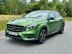 Grön Begagnad 2018 Mercedes GLA250 AMG SUV | 266 000 kr (Marknadspris)