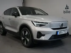 Silver Begagnad 2023 Volvo EC40 Core SUV | 399 500 kr (Bra pris)