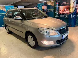 Ljusbrun Begagnad 2011 Skoda Fabia Elegance Kombi | 32 900 kr (Marknadspris)