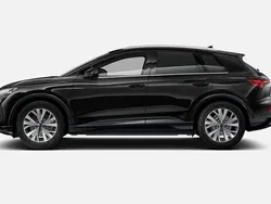 Svart Ny 2025 Audi Q4 e-tron Advanced SUV | 682 300 kr (Bra pris)