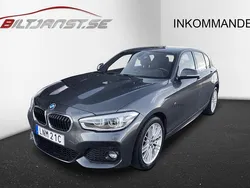 Grå Begagnad 2019 BMW 120 Shadowline Halvkombi | 229 900 kr (Marknadspris)