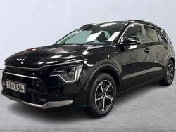 Svart Begagnad 2023 Kia Niro Advance SUV | 359 900 kr (Dyr)