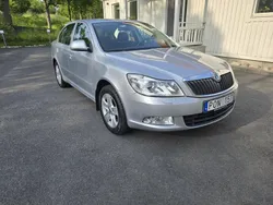 Silver Begagnad 2011 Skoda Octavia Elegance Halvkombi | 62 000 kr (Superpris)