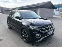 Svart Begagnad 2020 VW T-Cross GT SUV | 210 000 kr (Marknadspris)