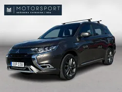 Brun (brun metallic) Begagnad 2020 Mitsubishi Outlander P-HEV SUV | 229 900 kr (Marknadspris)