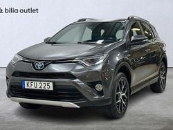 Mörkgrå Begagnad 2016 Toyota RAV4 Hybrid Active SUV | 219 900 kr (Marknadspris)