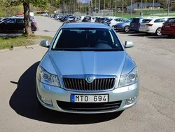 Grön Begagnad 2012 Skoda Octavia Elegance Kombi | 55 000 kr (Bra pris)