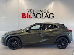 Grön Begagnad 2021 Lexus UX 250h SUV | 289 500 kr (Marknadspris)