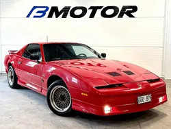 Röd Begagnad 1990 Pontiac Firebird | 119 900 kr