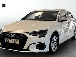 Vit Begagnad 2022 Audi A3 Sportback Proline Halvkombi | 234 000 kr (Marknadspris)