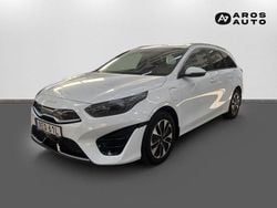 Vit (casa white) Begagnad 2022 Kia Ceed Sportswagon Advance Kombi | 247 900 kr (Marknadspris)